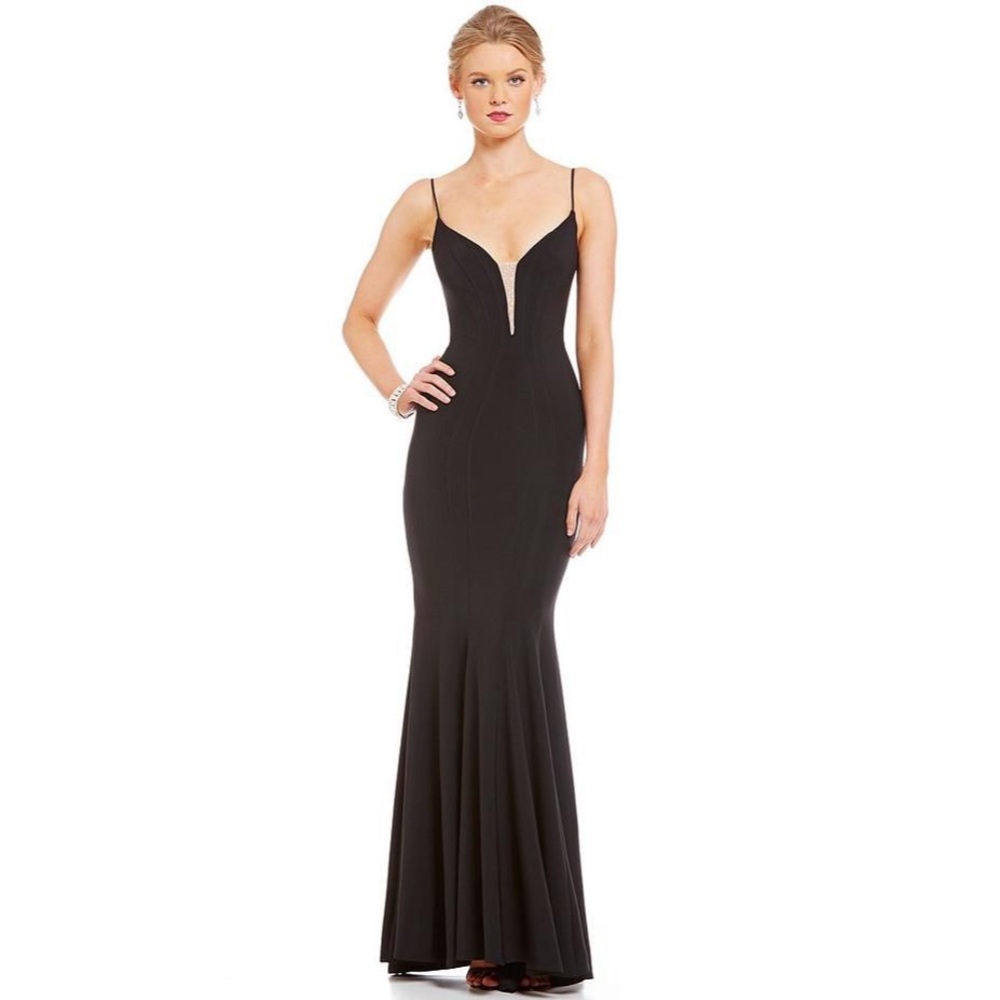 🔴SOLD🔴Betsy & Adam black sleeveless floor length gown